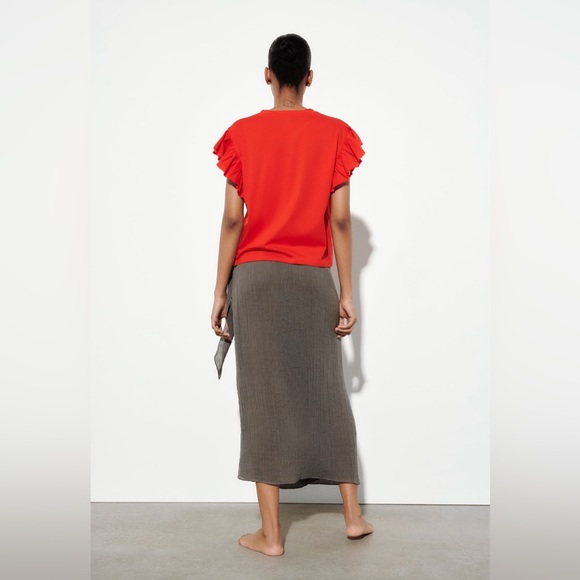 Zara Red ❤️❤️❤️ Ruffled Sleeve Top - Size Medium- NWT - Picture 5 of 10